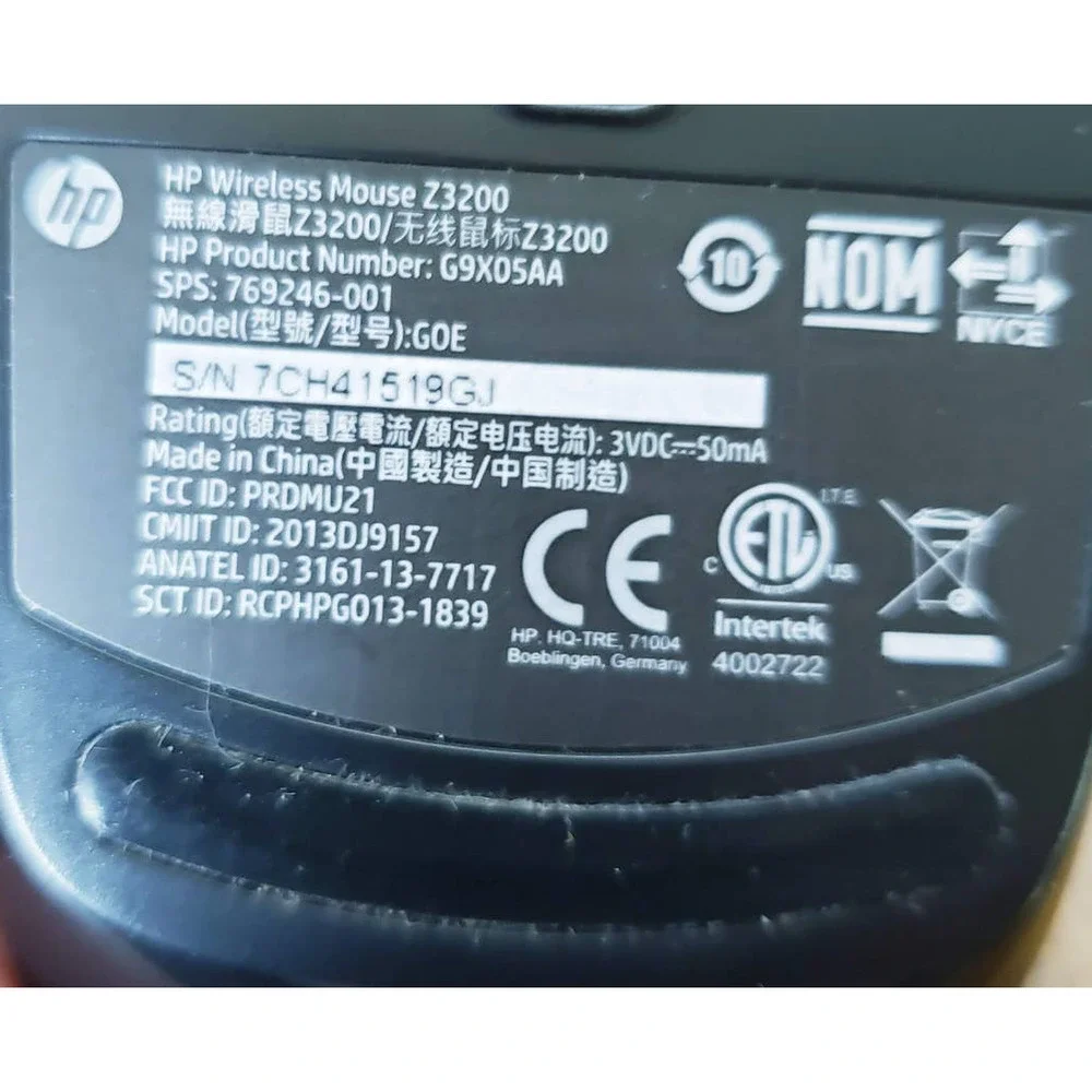 HP Z3200 Pink Three Button Blue LED Wireless Mouse - No Dongle